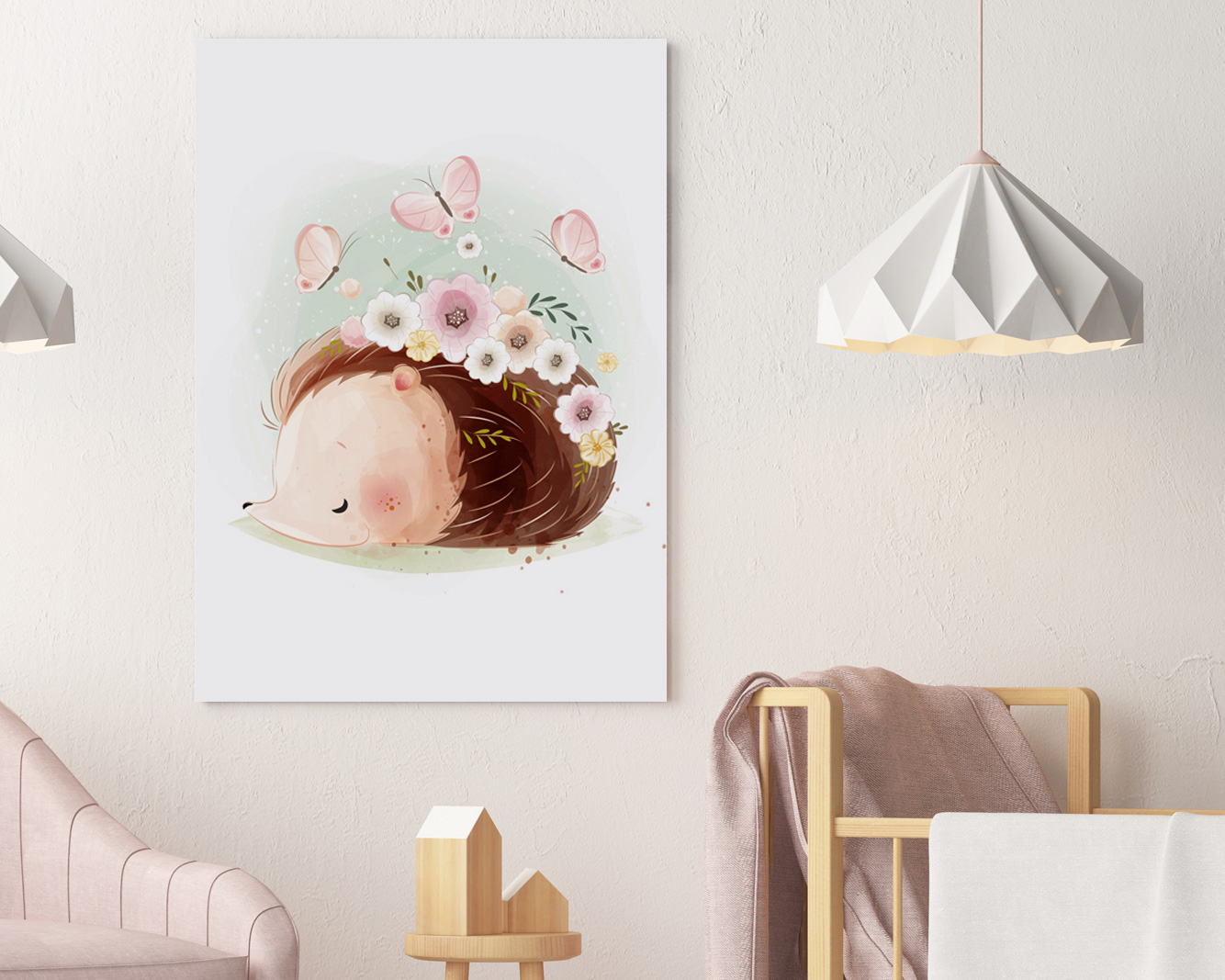 Obraz Jeżyk i pastelowe kwiaty w skandynawskim pokoju dziecka