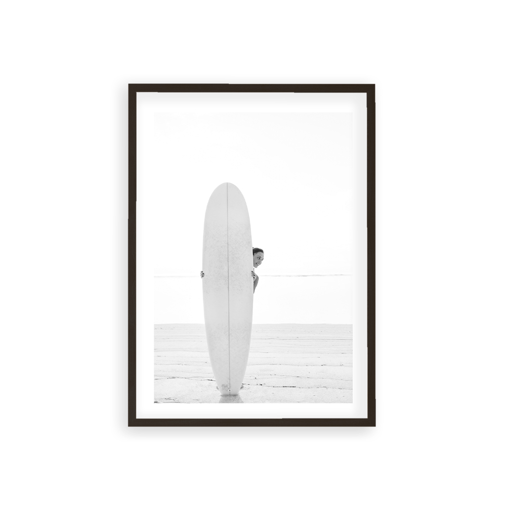 Plakat Surf Love z białą deską surfingową, czarno biały plakat surf
